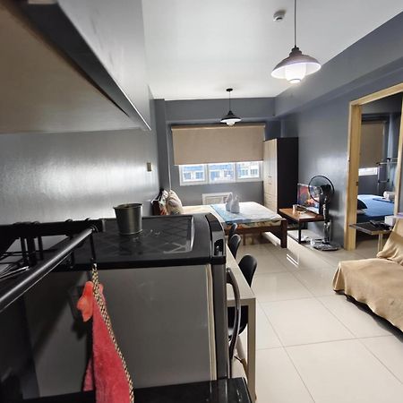 Bliss Staycation At Sea Residences By John Манила Екстериор снимка